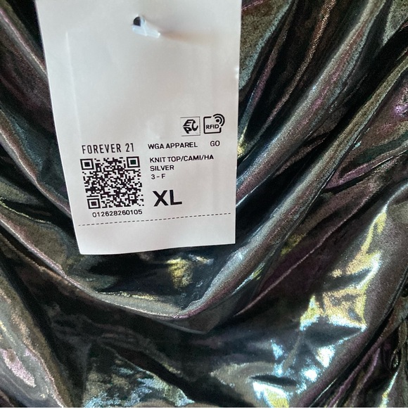 NWT Forever 21 Metallic Silver Draped Halter Top - Picture 4 of 6